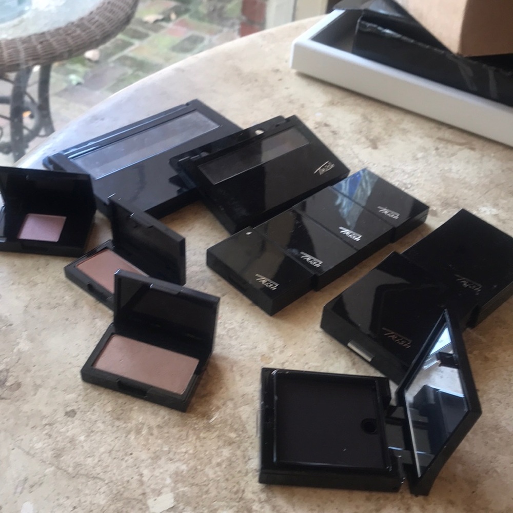 Trish McEvoy empty palettes